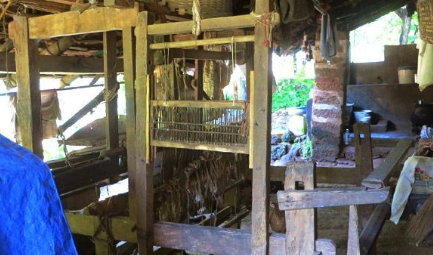 Kunbi Textile: A Traditional Handloom Kunbi Textile: A Traditional Handloom