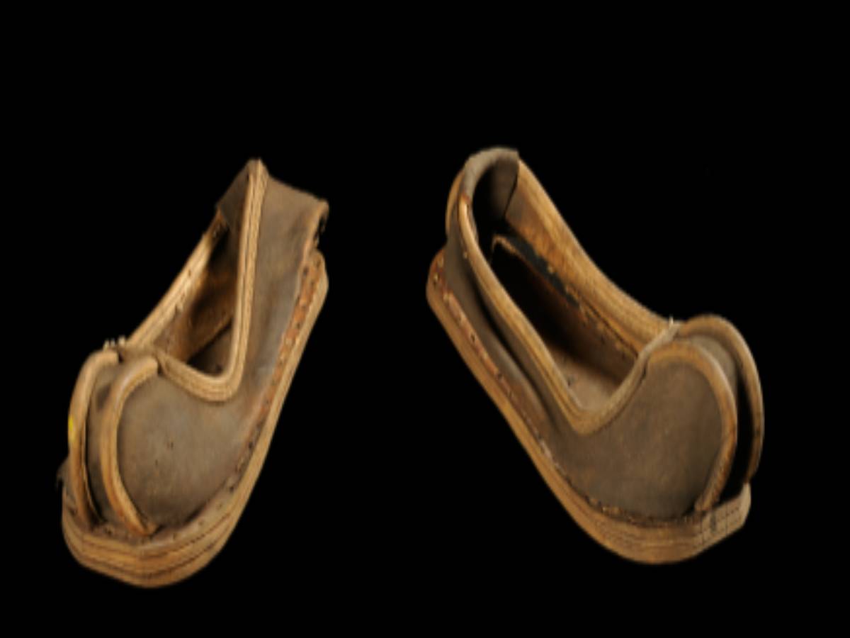 Handcrafted leather shoes Handcrafted leather shoesHandcrafted leather shoes