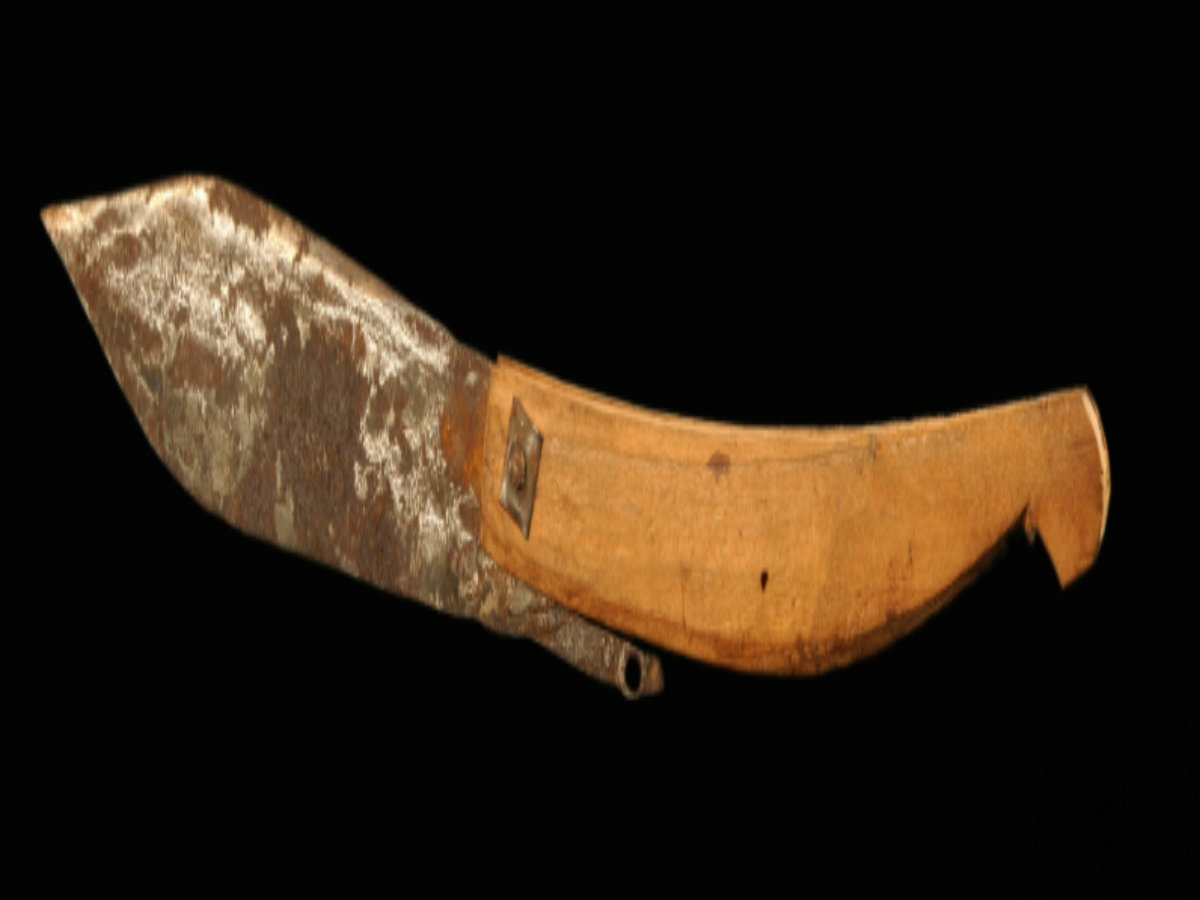 Traditional Folded Knife of the Angami Naga Tribe Traditional Folded Knife of the Angami Naga Tribe