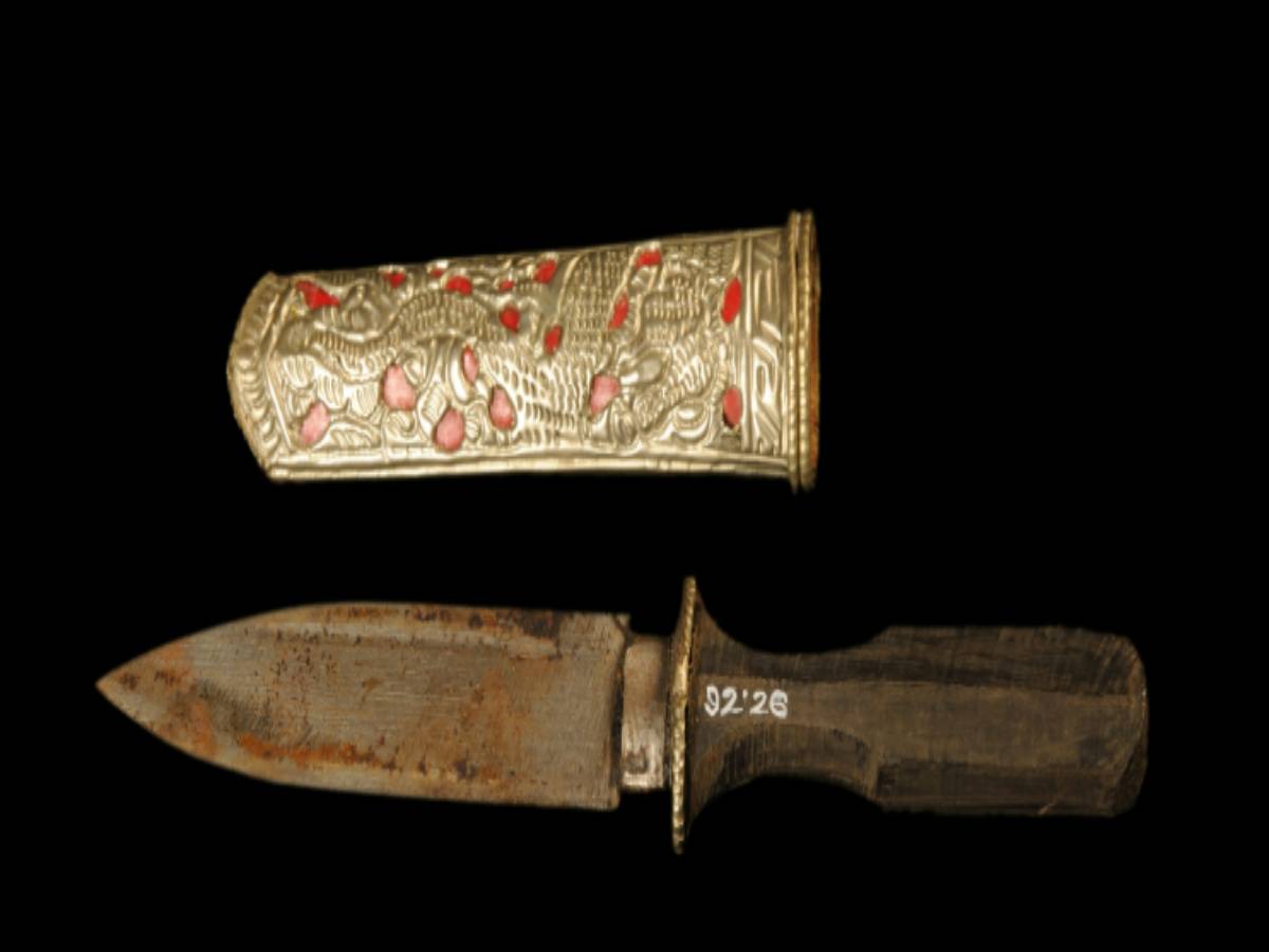 Dojung The Bhutia Tribe’s Knife Dojung The Bhutia Tribe’s Knife