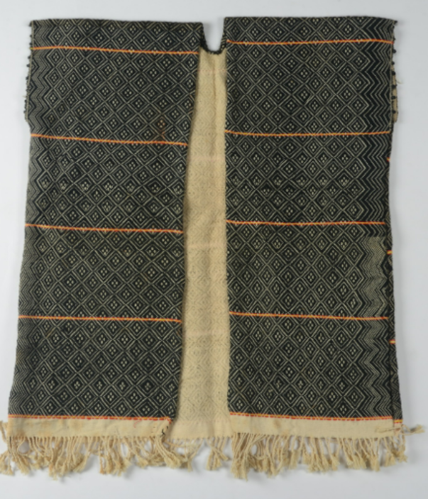 Traditional Upper Garment of the Apatani Tribe Traditional Upper Garment of the Apatani Tribe