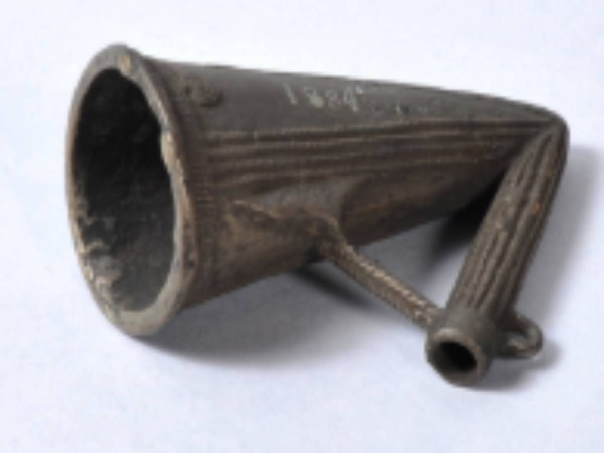 Tobacco pipes made of Brass Tobacco pipes made of Brass