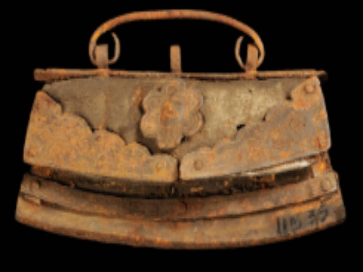 Iron tinder box Iron tinder box