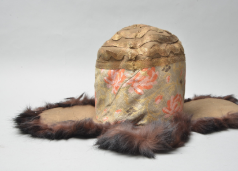 Headgear with Ear Guards Headgear with Ear Guards