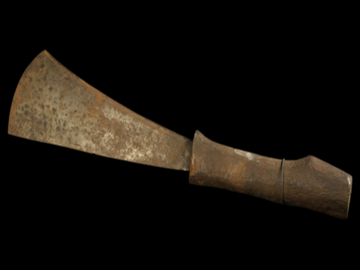 Traditional Iron Dao of Naga Tribe Traditional Iron Dao of Naga Tribe