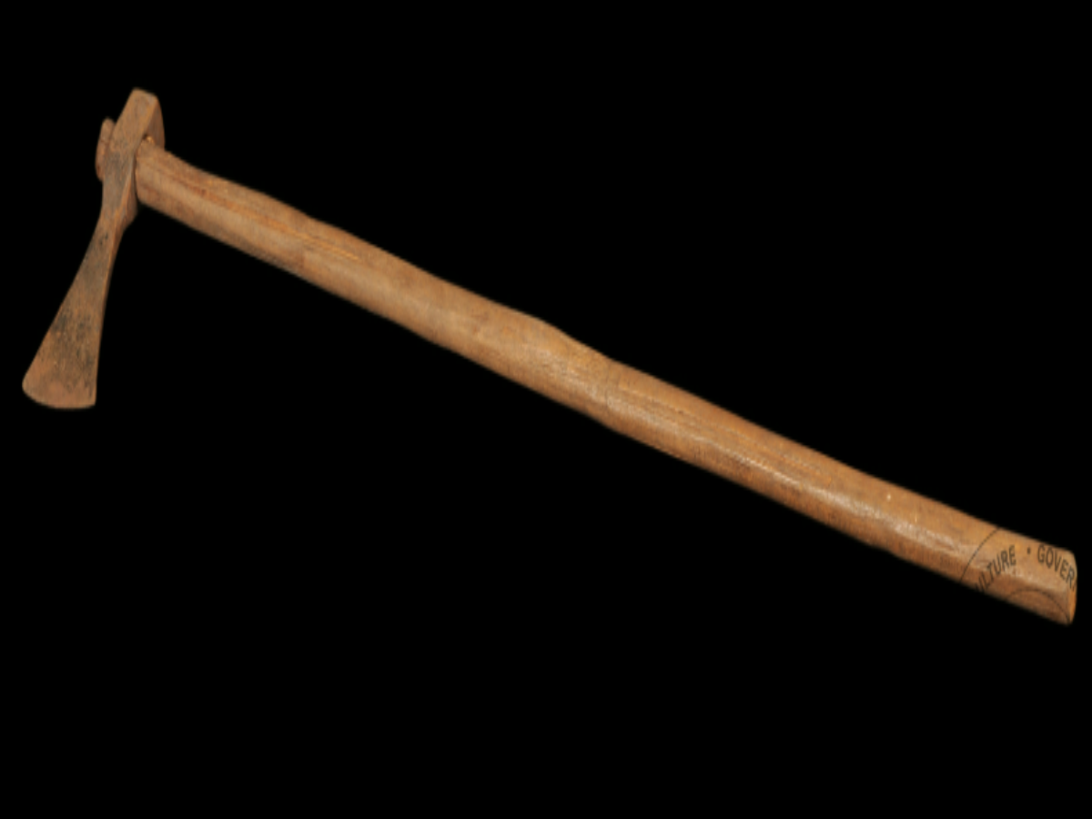 Axe of Bonda tribe (Tangi) Axe of Bonda tribe (Tangi)