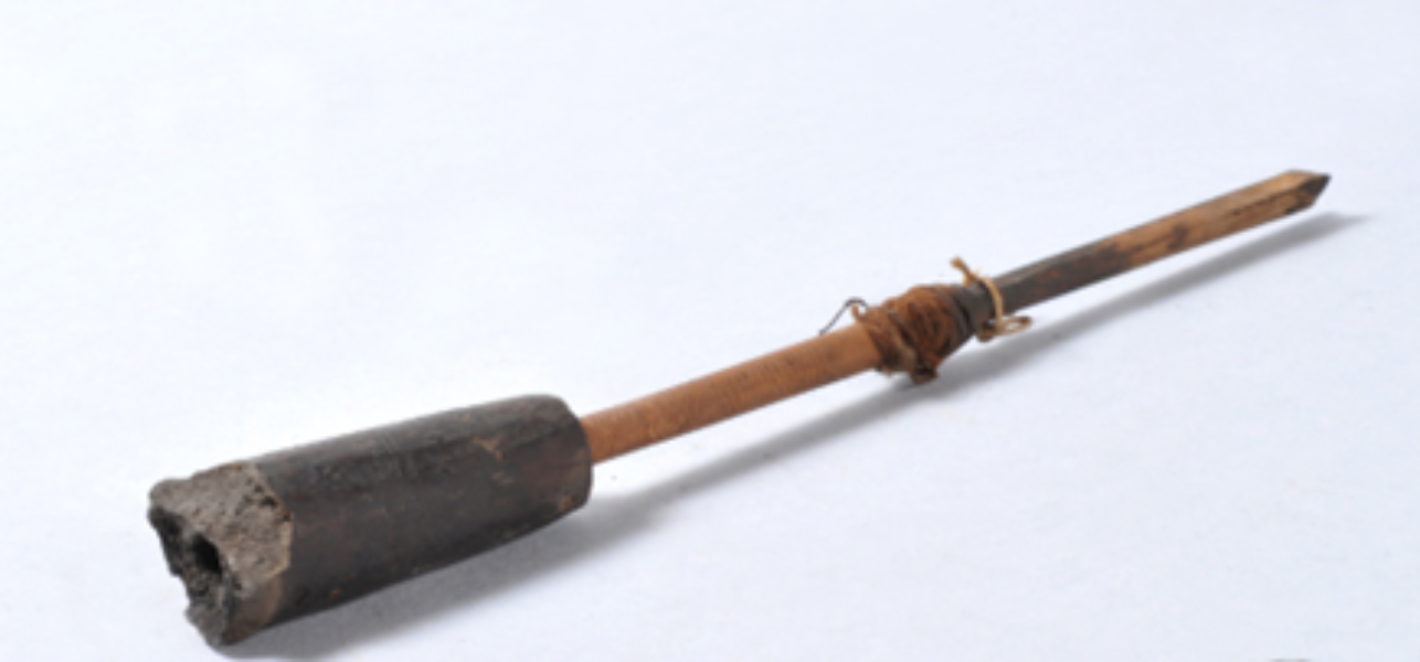Traditional Smoking Pipe Traditional Smoking Pipe