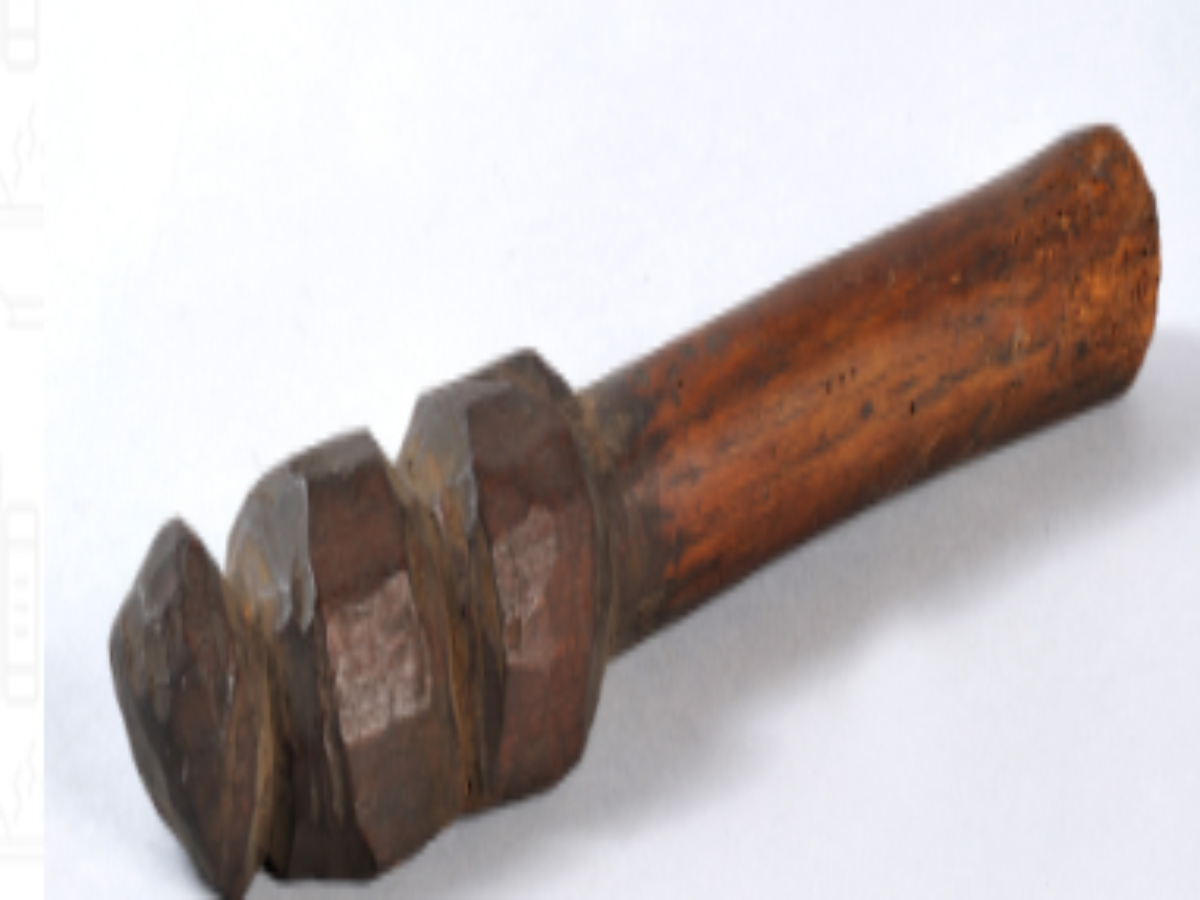 Traditional Wooden Hammer Handle Traditional Wooden Hammer Handle