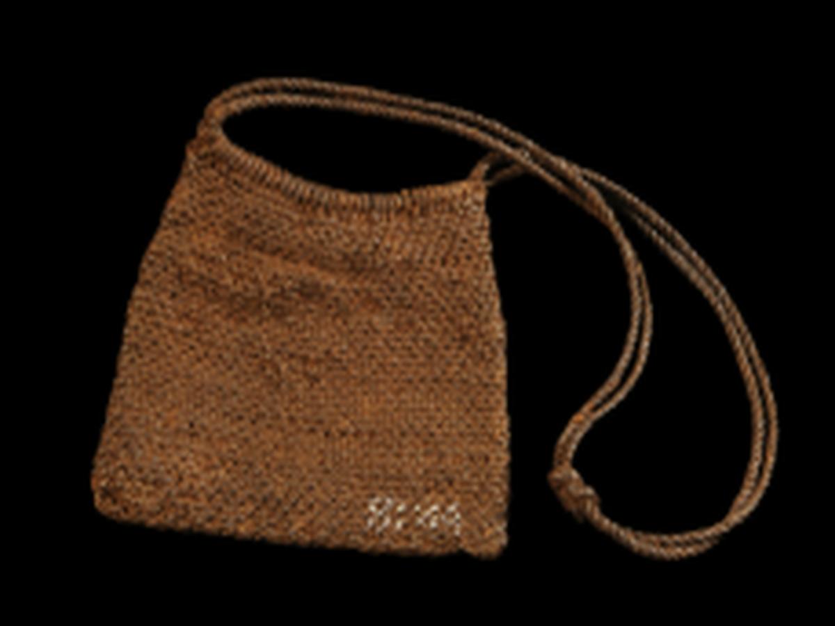 Knitted Jute Bag OF KHOND TRIBE Knitted Jute Bag OF KHOND TRIBE