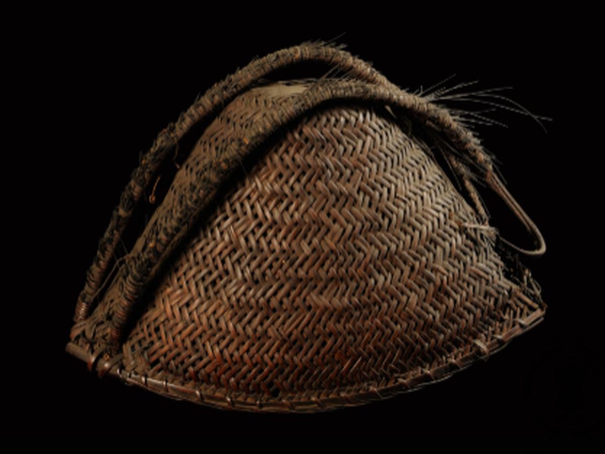 Cane Helmet o Naga Tribe Cane Helmet o Naga Tribe