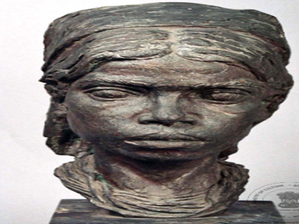 Bust of Irula Girl Bust of Irula Girl