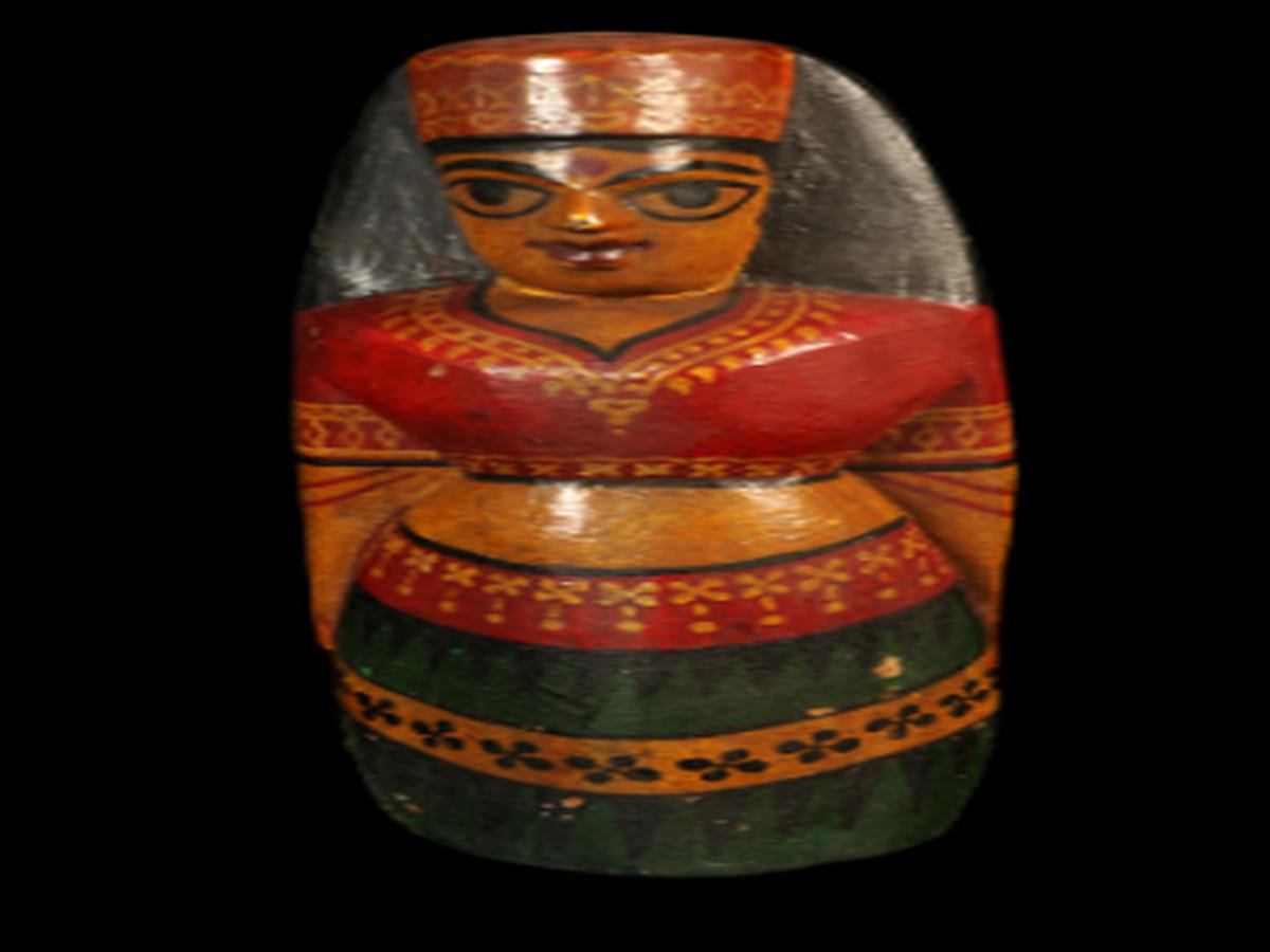 Wooden Carving in Dhamrai Style Wooden Carving in Dhamrai Style