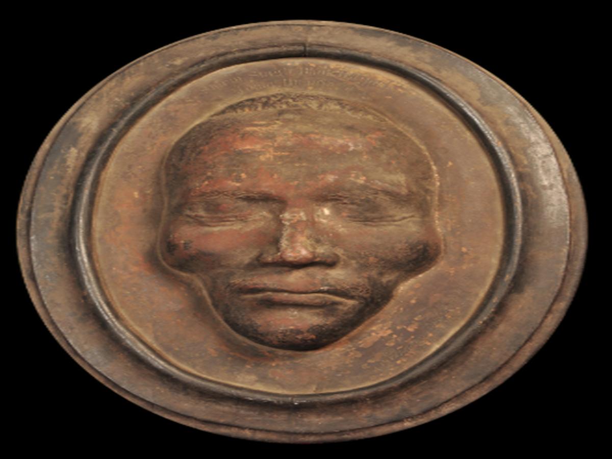 Face Mould of Shirm Sing Face Mould of Shirm Sing