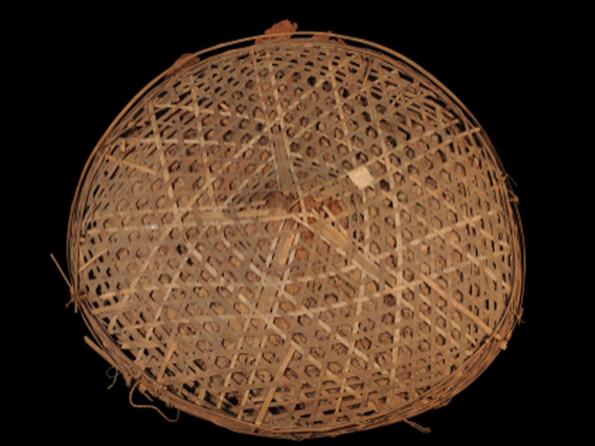Topariaka Leaf and Bamboo Headgear Topariaka Leaf and Bamboo Headgear