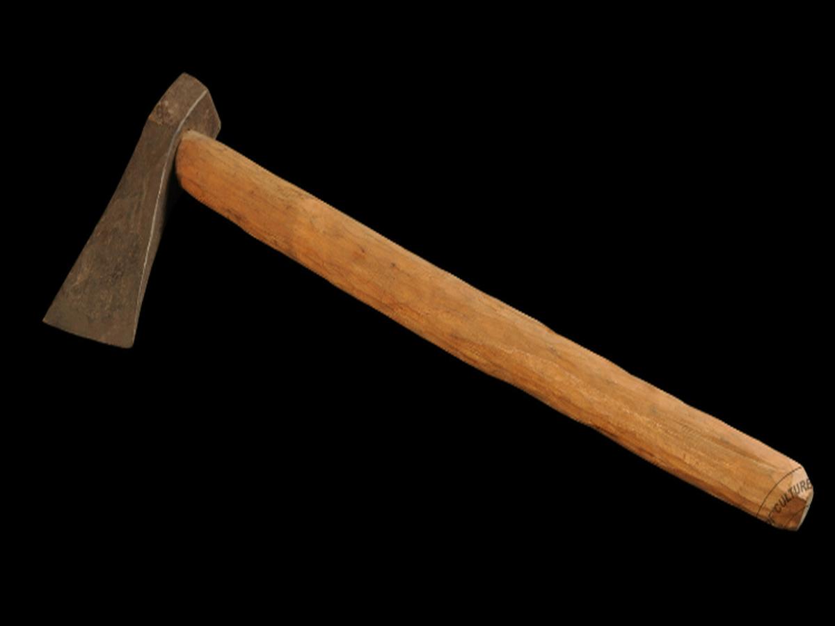 Pasili Traditional Khond Iron Axe Pasili Traditional Khond Iron Axe