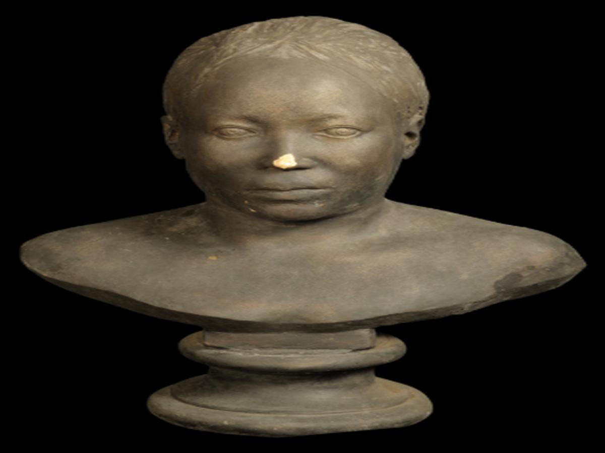 Sculpture of Lepcha Woman Sculpture of Lepcha Woman
