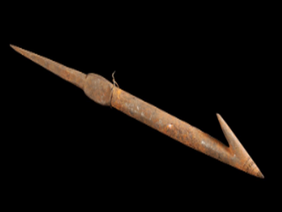 Iron Arrowhead for the Hunt Iron Arrowhead for the Hunt