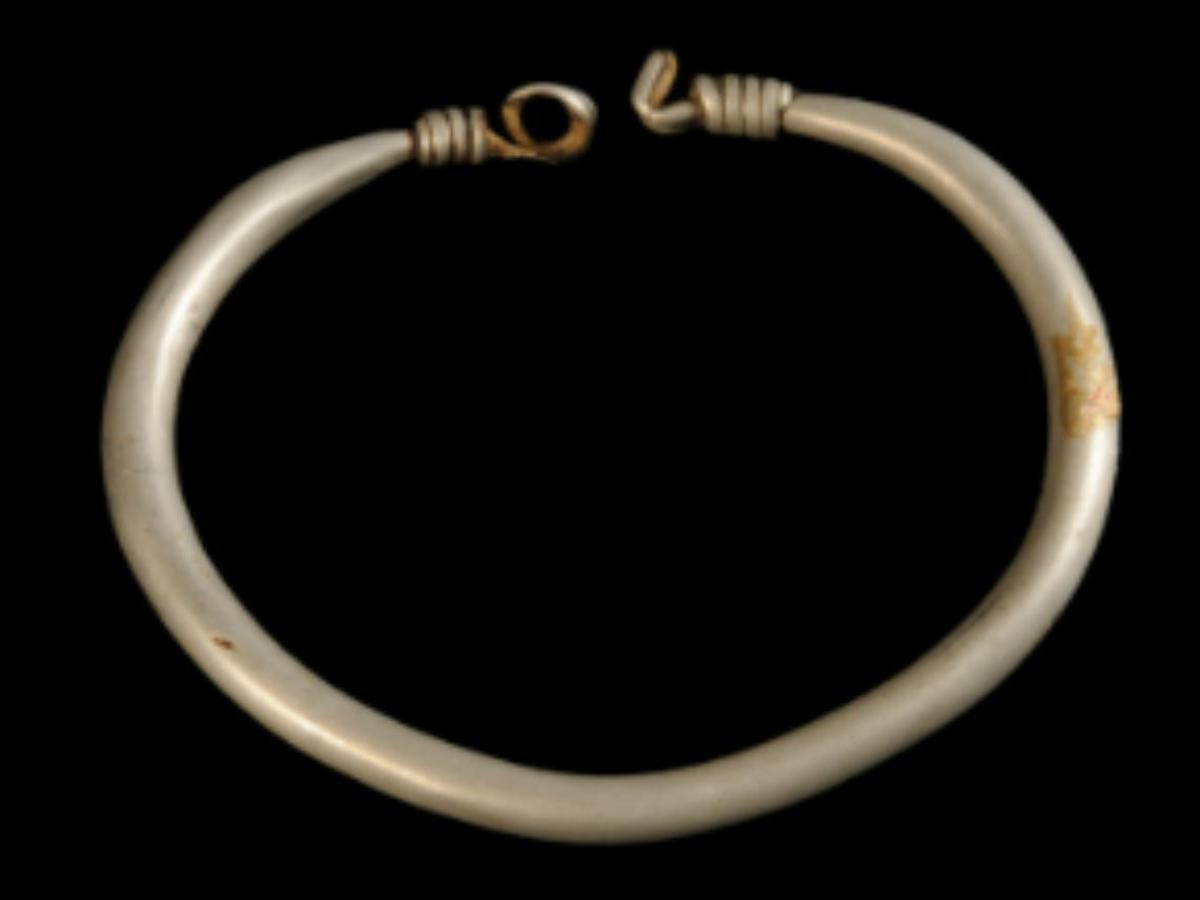 Khagala Neck Ornament Khagala Neck Ornament