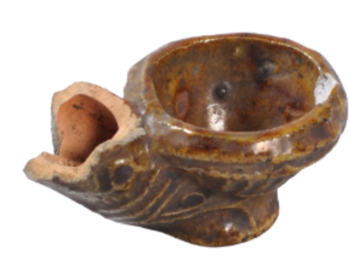 Clay Tobacco Pipe of the Shan Tribe Clay Tobacco Pipe of the Shan Tribe