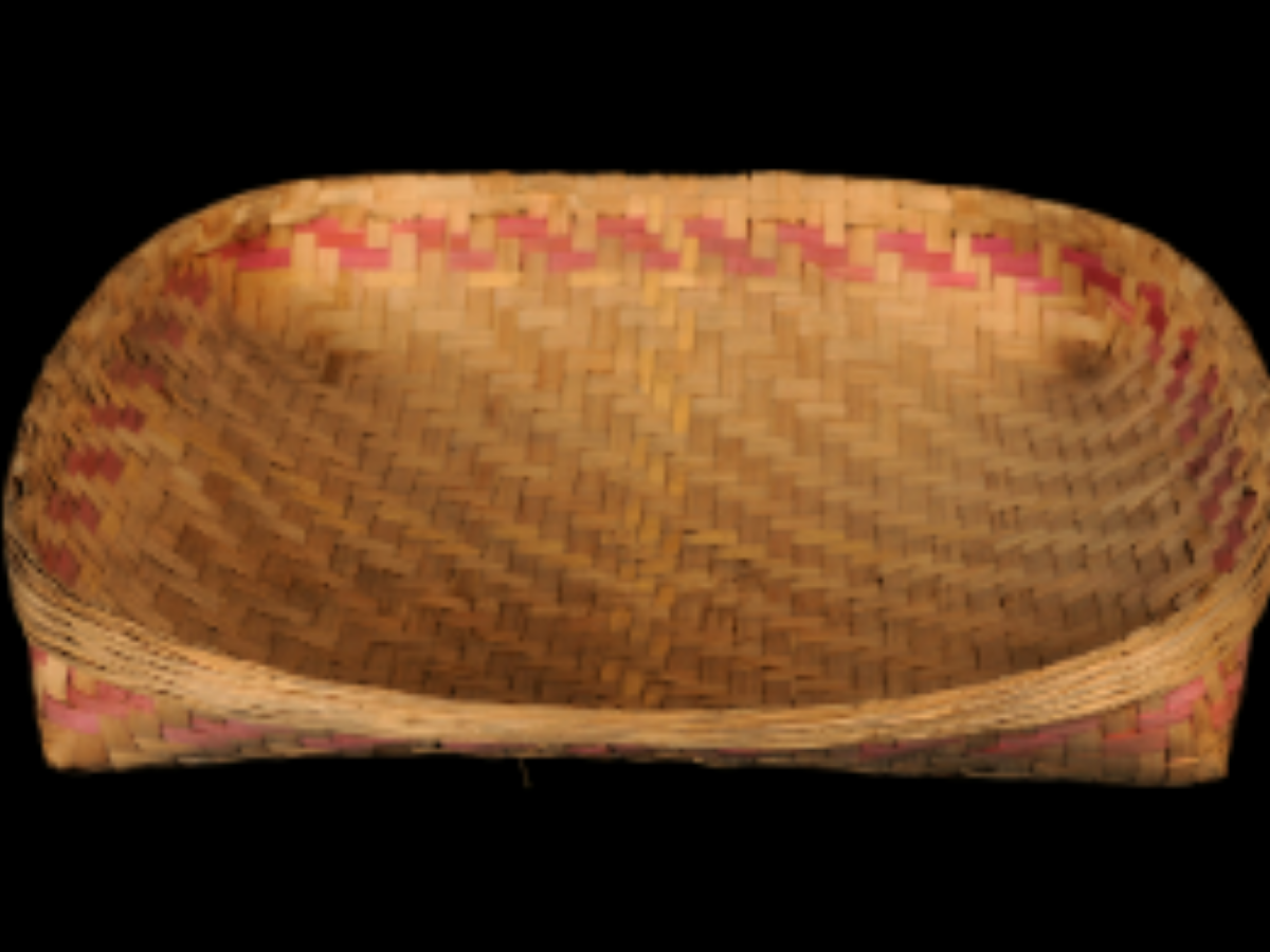 Tupa: Square-Mouthed Bamboo Basket Tupa: Square-Mouthed Bamboo Basket