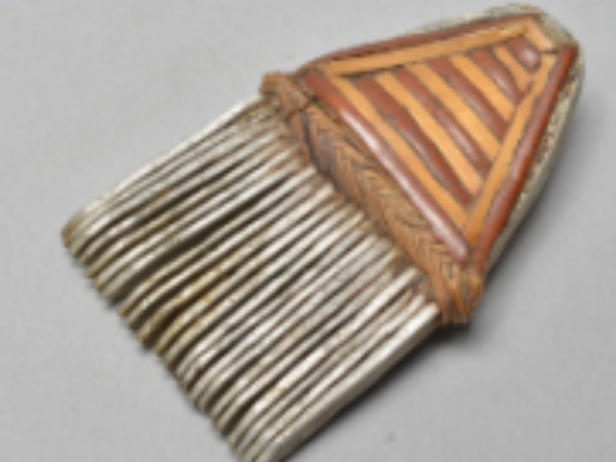 Metallic strip Bamboo Comb Metallic strip Bamboo Comb