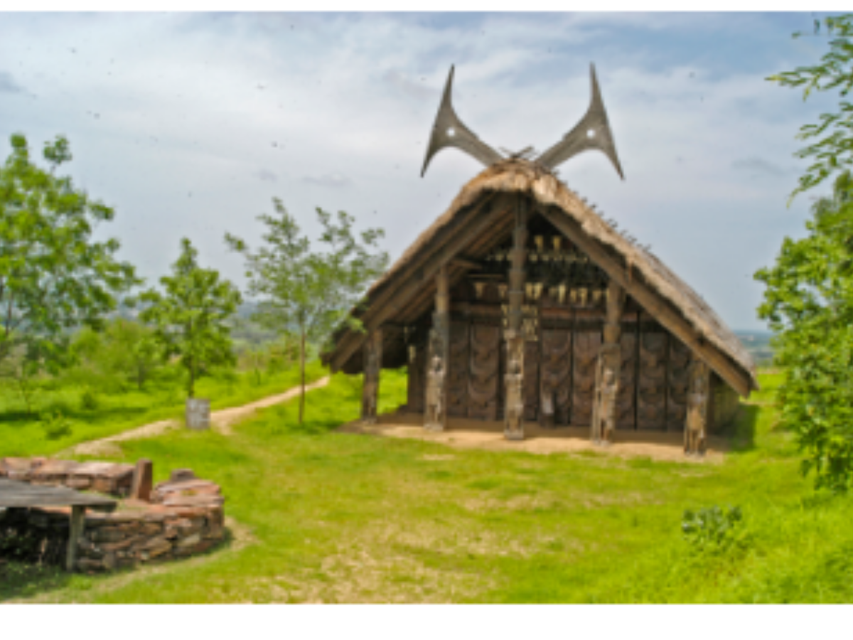 Kunemechi: The Rich Man’s House Kunemechi: The Rich Man’s House
