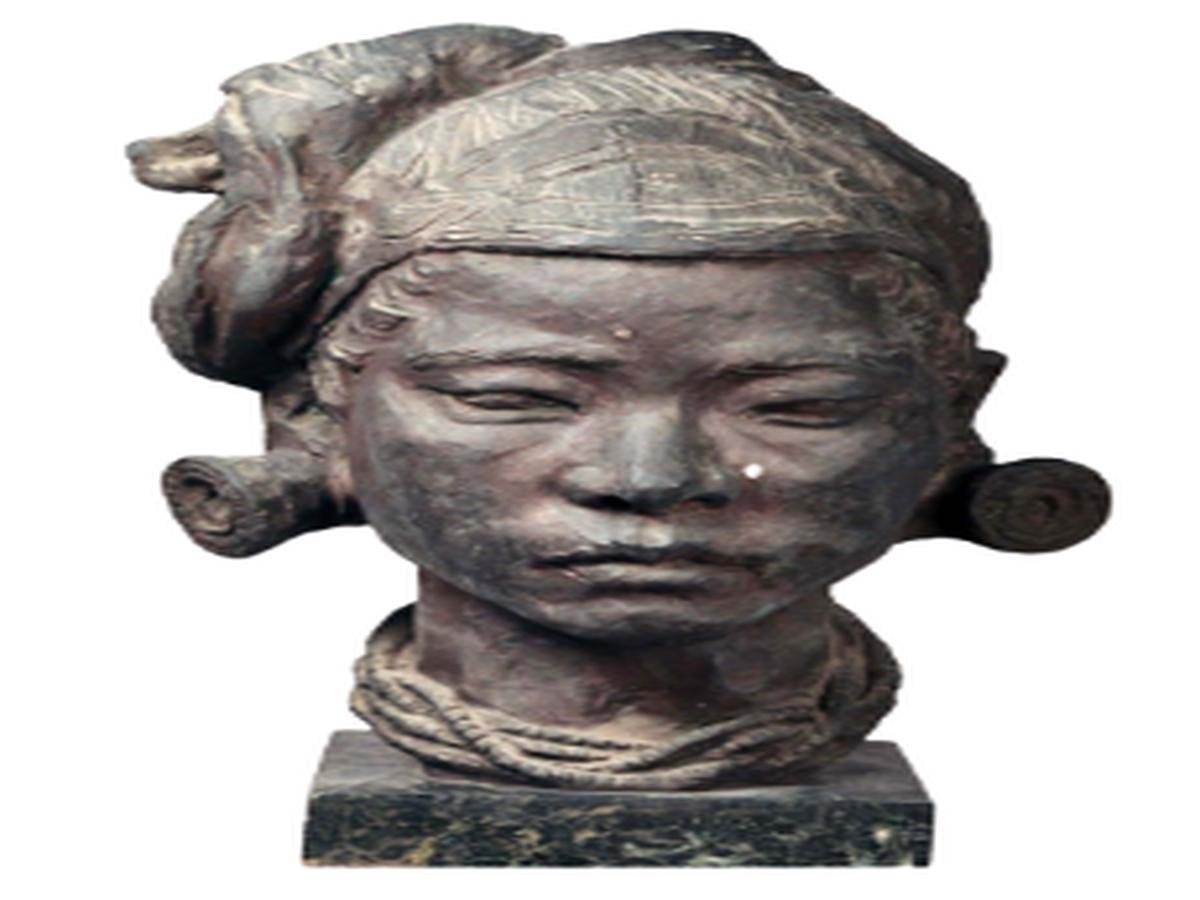 Bronze Effigy Bronze Effigy