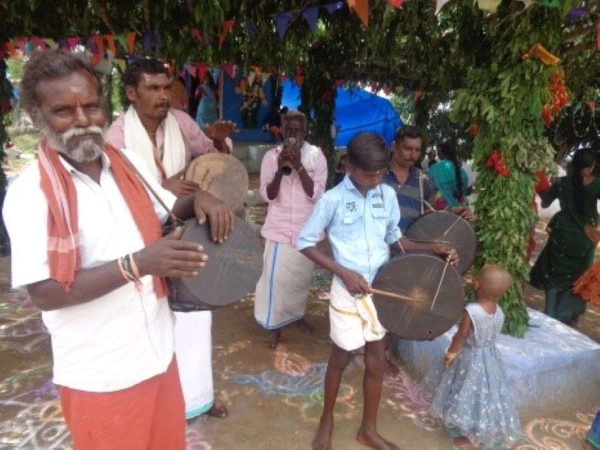 Dance of Irular Tribe