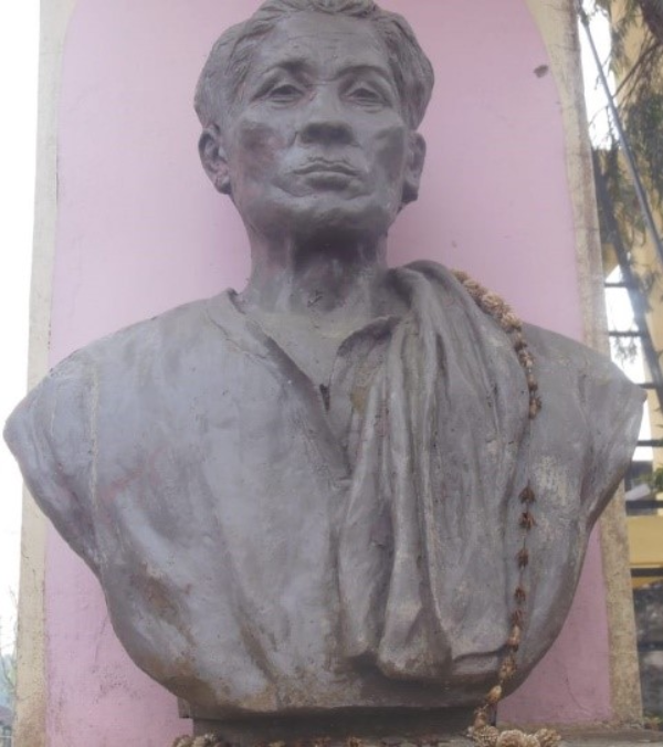 Statue of Kamala Miri Statue of Kamala Miri