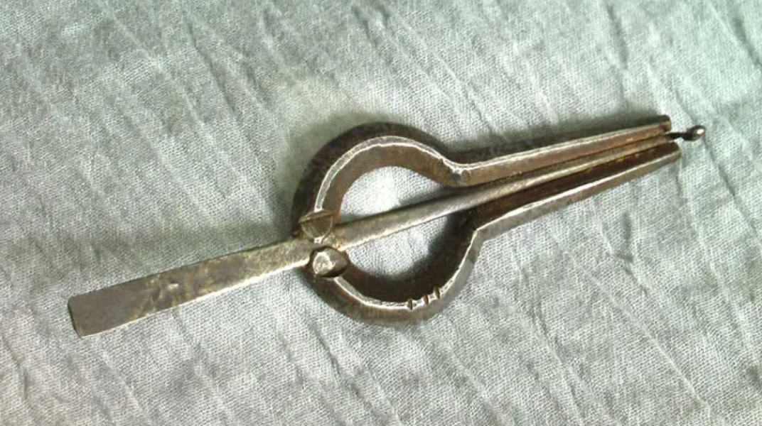 A A