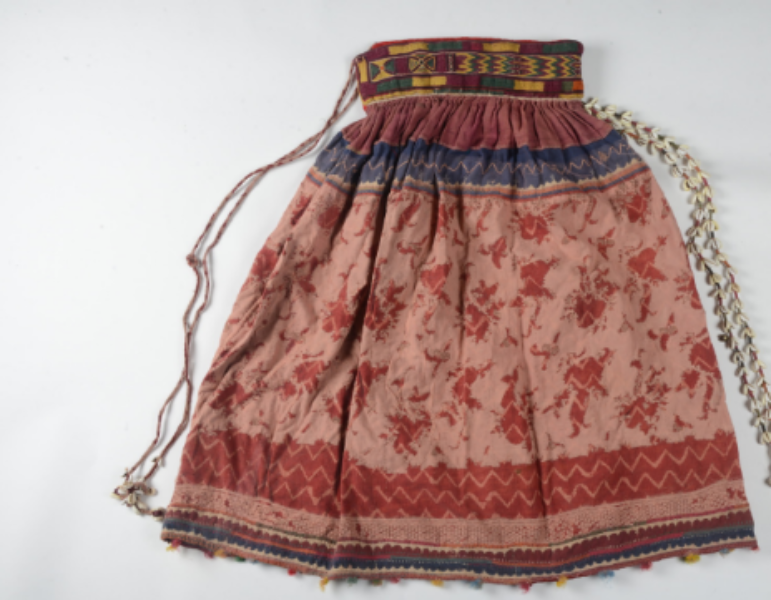 Stitched skirt with bright geometric patterns Stitched skirt with bright geometric patterns