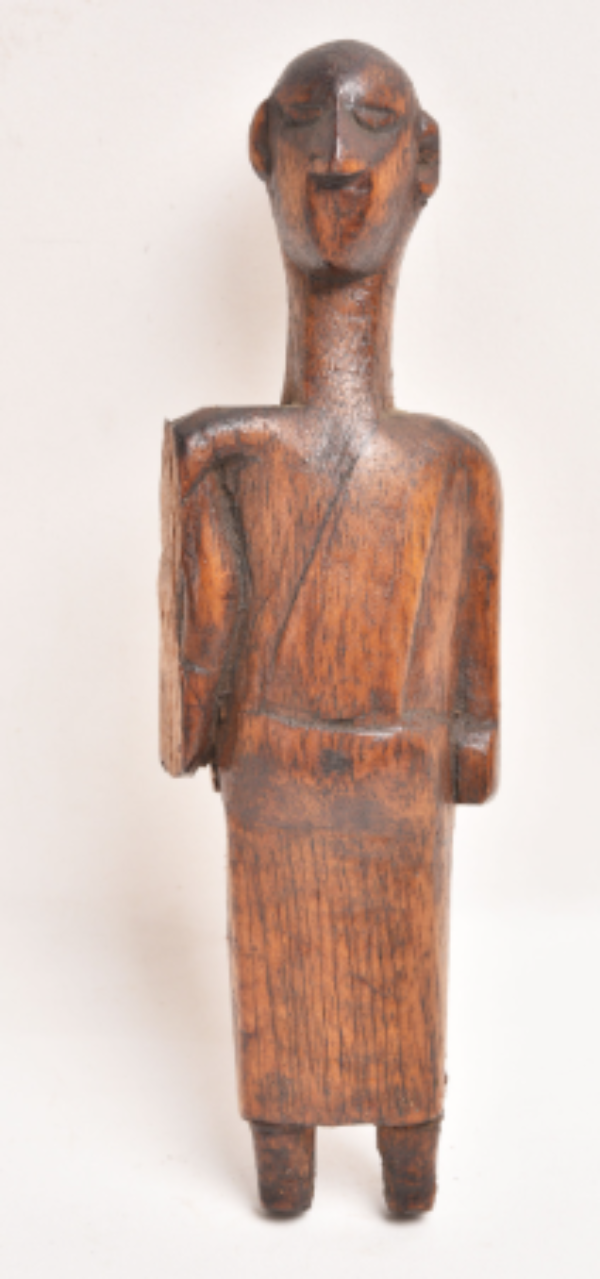 standing Wooden Sculpture standing Wooden Sculpture