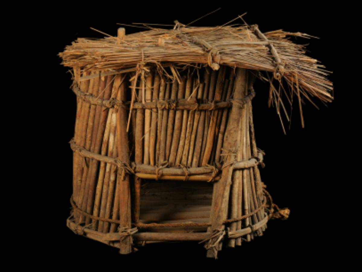 traditional model of a circular pig-house traditional model of a circular pig-house
