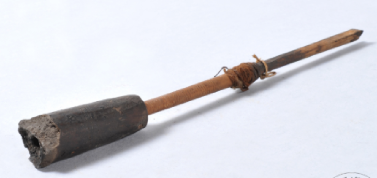 Kacha Naga Tribe’s smoking pipe Kacha Naga Tribe’s smoking pipe