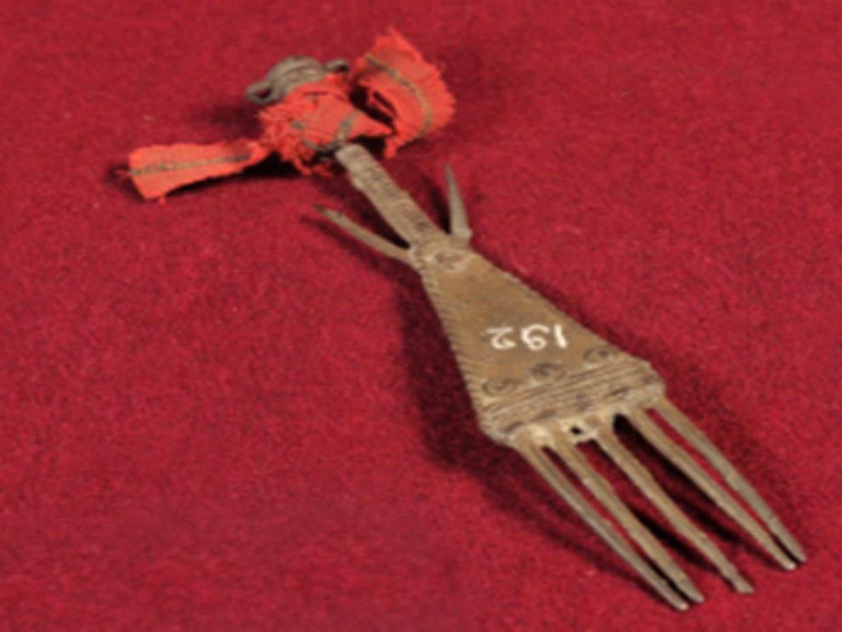 Brass Comb of Khond tribe Brass Comb of Khond tribe