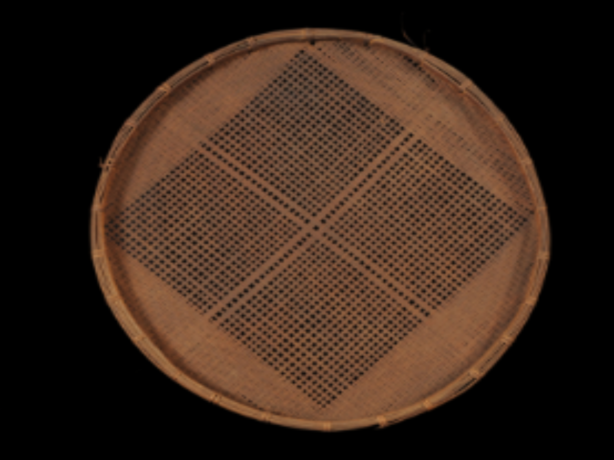 Sieve is circular in shape Sieve is circular in shape