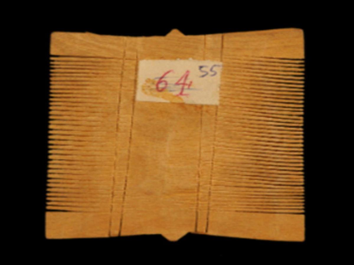 Traditional Wooden Comb Traditional Wooden Comb